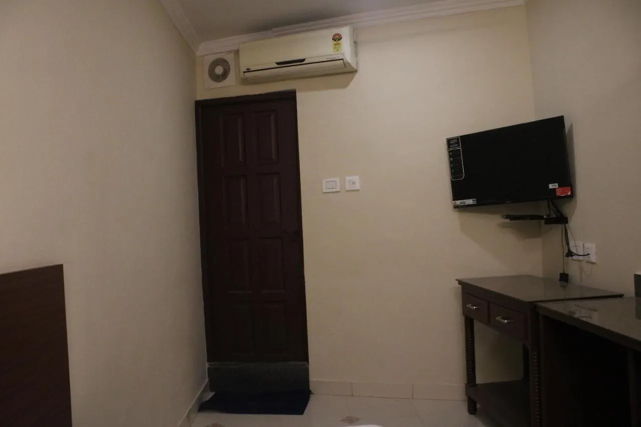 Lilly Residency By Chungath Villa Perumpāvūr India