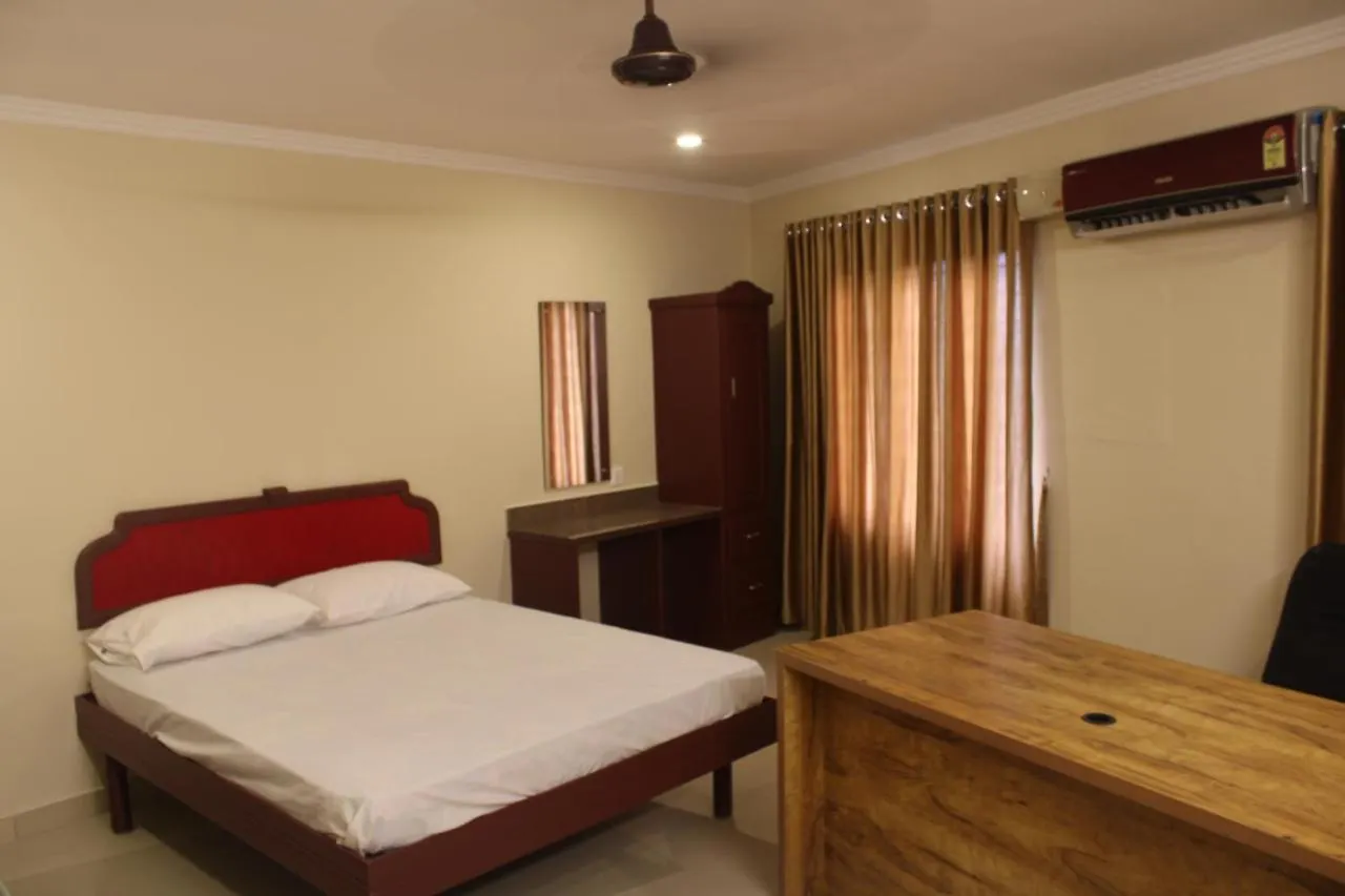 Lilly Residency By Chungath Villa Perumpāvūr Lodge